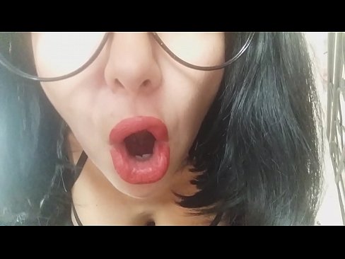 ❤️ Mpenzi, mama yako wa kambo hatakuruhusu kwenda shule leo... nakuhitaji sana... kwenye ponografia sw.com-milf-300.ru ❤