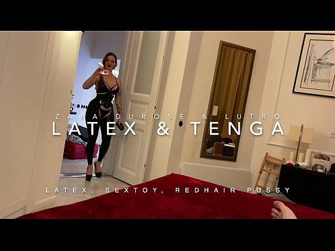 ❤️ Dada wa kambo mwenye kichwa chekundu akiwa amevalia vazi la latex alilobanwa na kaka wa kambo kwenye ponografia sw.com-milf-300.ru ❤